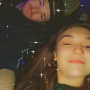 Meet your Posher, Daniella